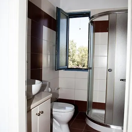 Romanos Xi Apartment Xi Beach