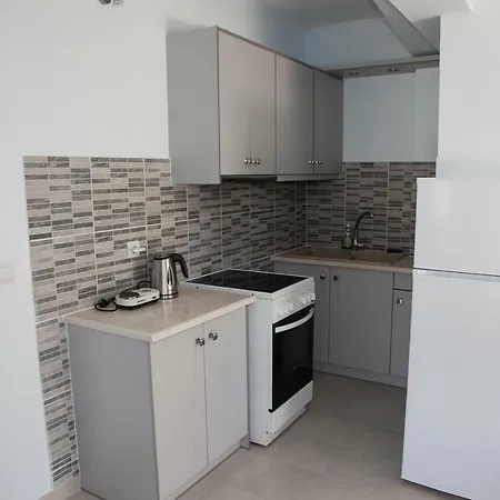 Apartment Romanos Xi